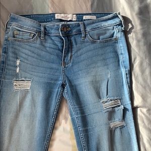 Low rise jeans